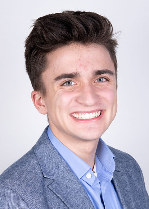 Studio headshot for Jacob Saar