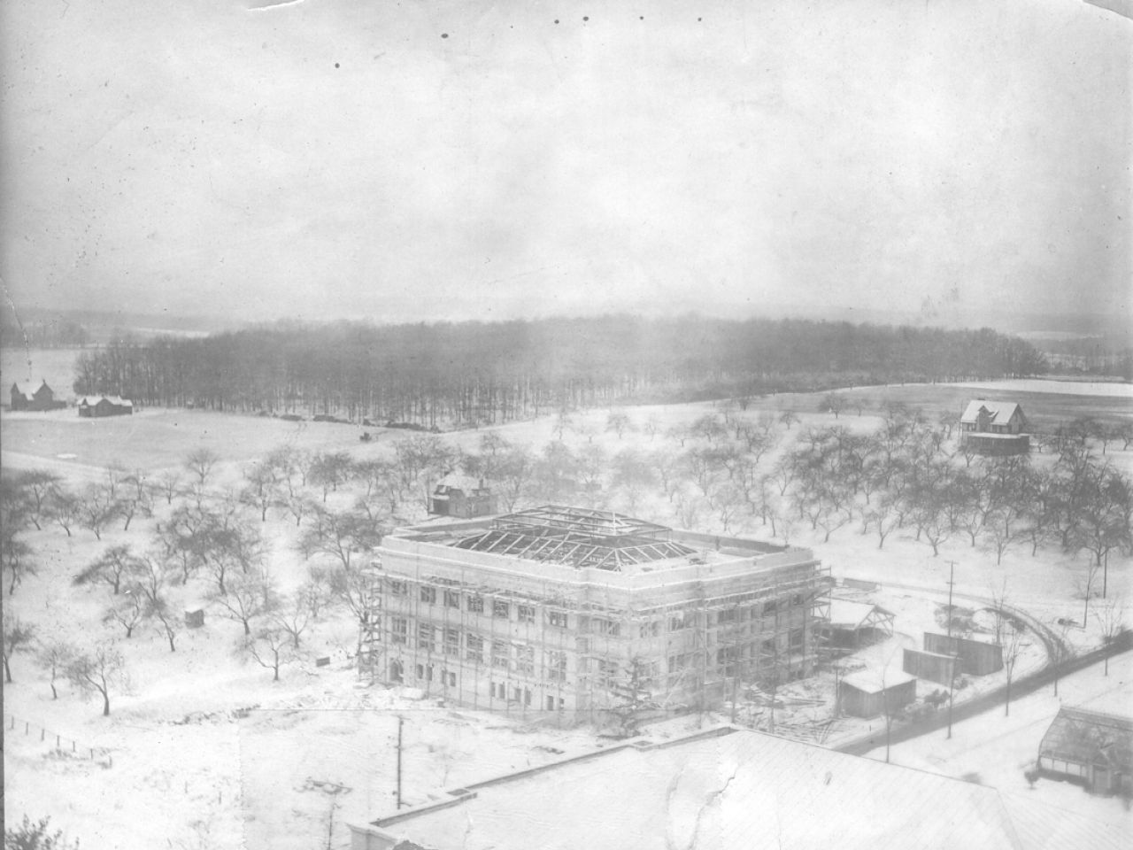 Carnegie Building construction, aerial shot, 1904