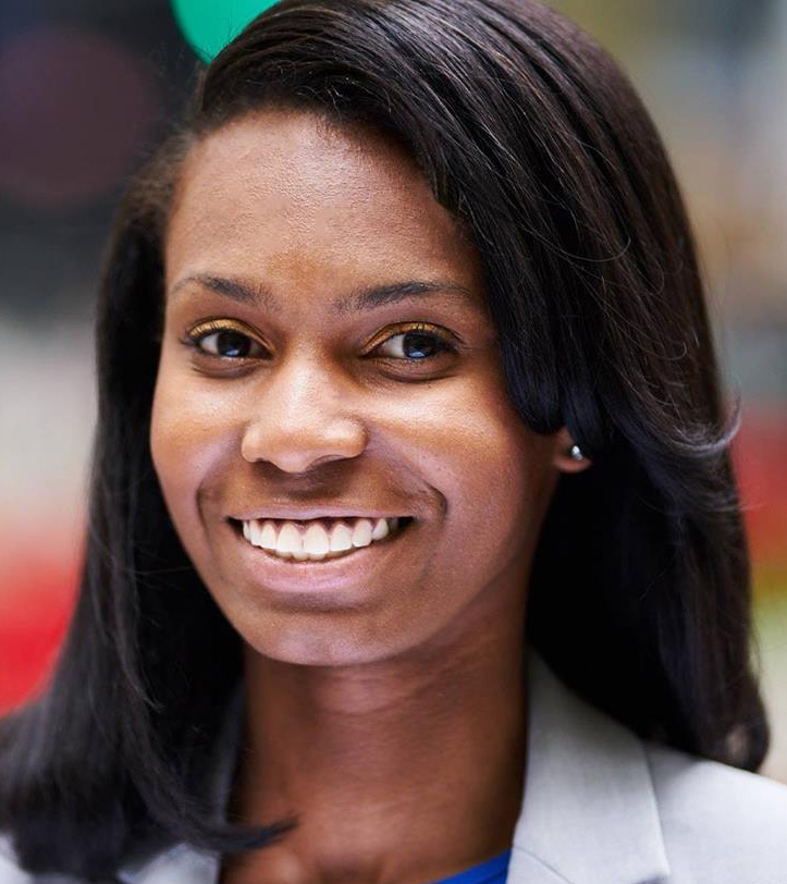 Headshot of alumni member Ebony Martin